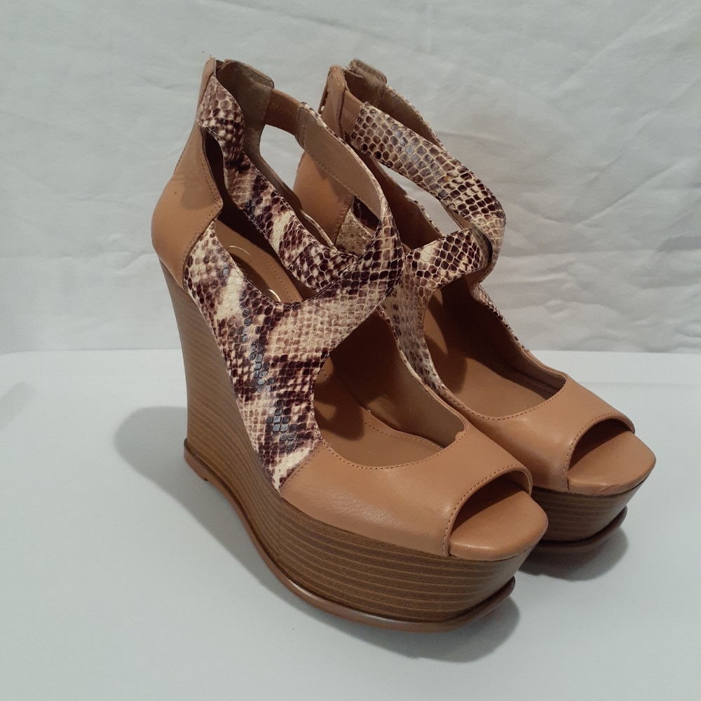 Jessica Simpson 7 1/2 wedge heels